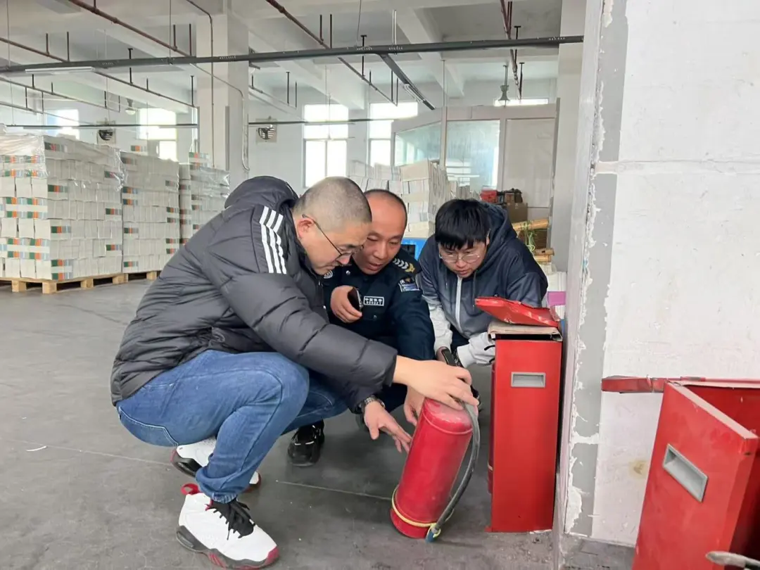严守岁末安全关，护航新春祥和年——永利ylg官网开展春节期间安全生产检查工作