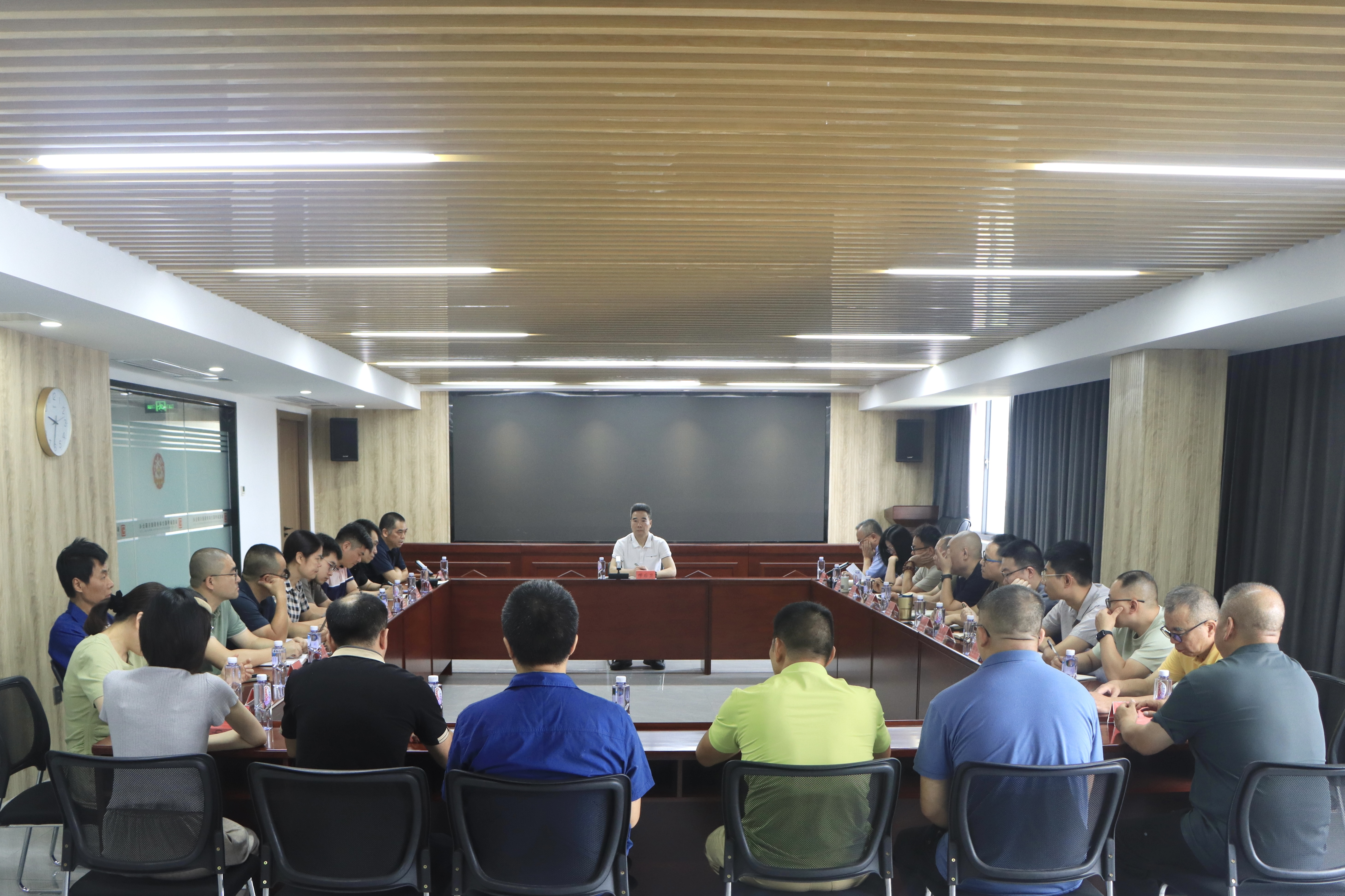 永利ylg官网召开2025年秋季教材生产印制工作启动会